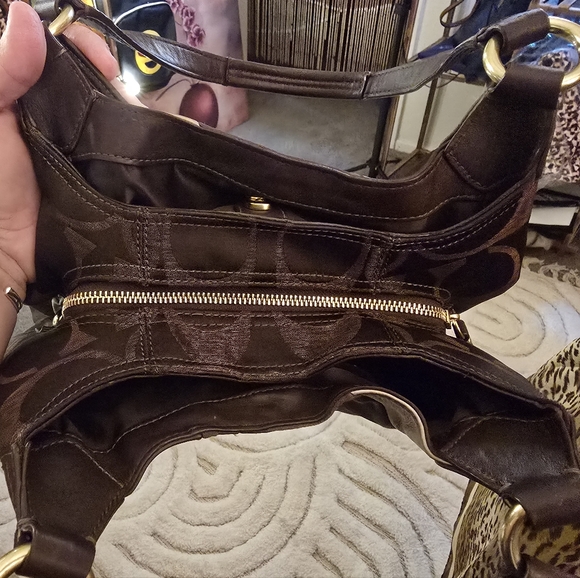 Coach Signature Optic Patchwork Hobo Bag - Picture 9 of 13
